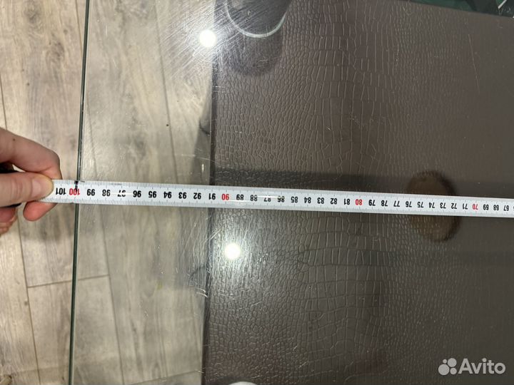 Стол обеденный