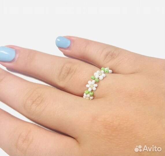 Кольцо из бисера