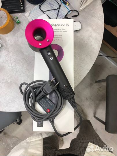 Фен Dyson Supersonic