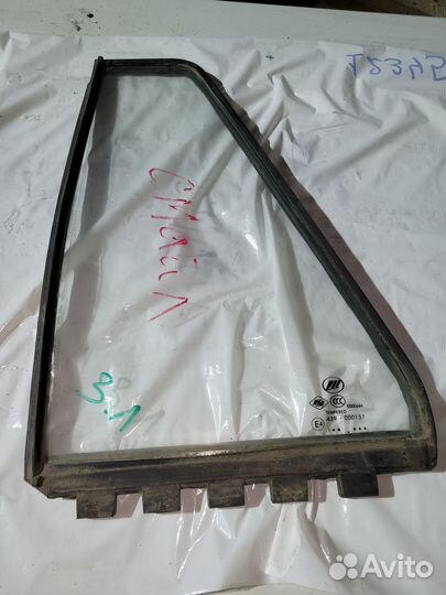 Стекло глухое заднее левое Lifan Smily