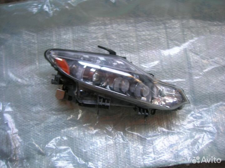 Фара правая, ксенон Ниссан Мурано Z51