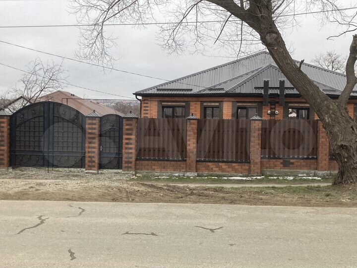 Коттедж 90 м² на участке 3 сот.