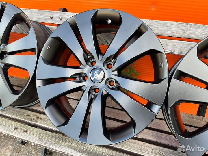 Оригинальные диски R18 от Kia Sportage