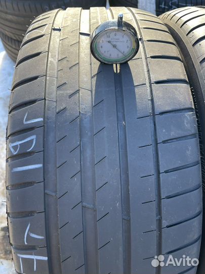Michelin Pilot Sport 4 235/45 R18