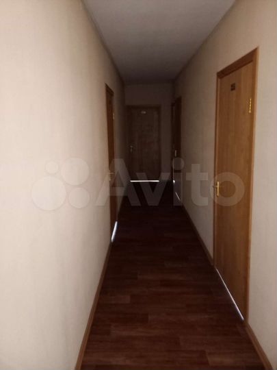 Офис, 690 м²
