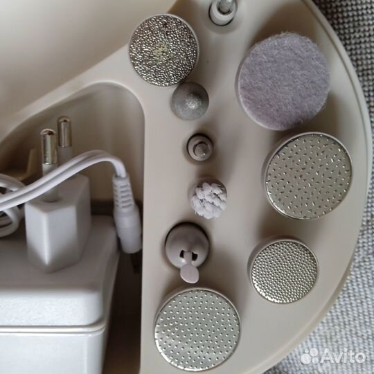 Набор для маникюра и педикюра Scarlett SC-951