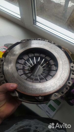 LUK 624308709 Сцепление и корзина Opel Vivaro 1