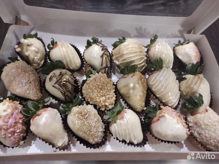 Клубника в шоколаде. Леденцы на палочке