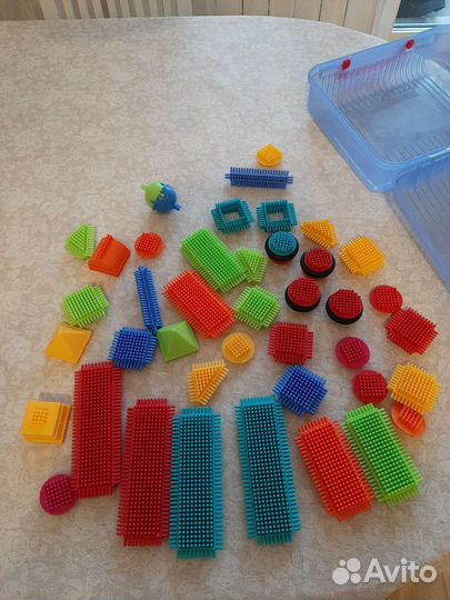 Игольчатый конструктор battat