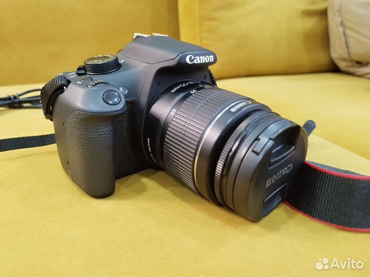 Зеркальный фотоаппарат canon 1200d