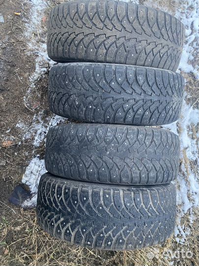 Nokian Tyres Hakkapeliitta 4 205/55 R16 41B