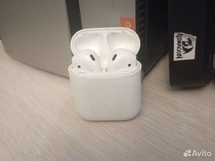 Airpods 1