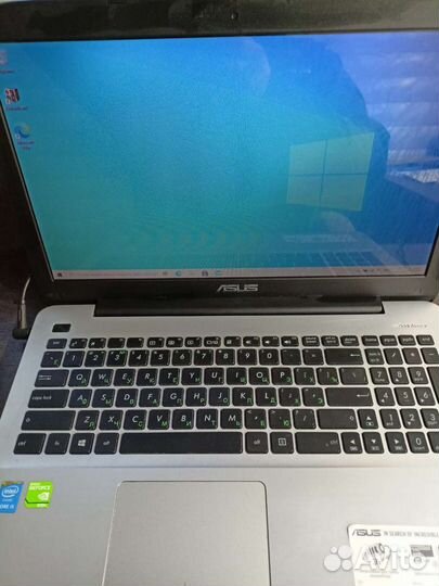 Ноутбук asus X555L
