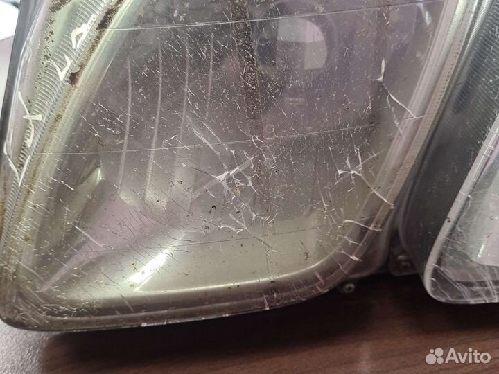 Фара левая для Lexus LX 470 1998-2007