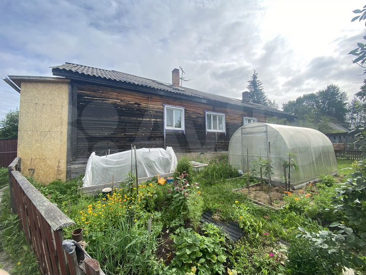 3-к. квартира, 60 м², 1/1 эт.