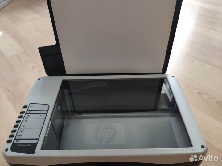 Принтер HP DeskJet F2180 (мфу) на запчасти