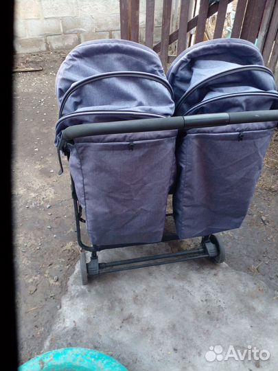 Прогулочная коляска для двойни бу
