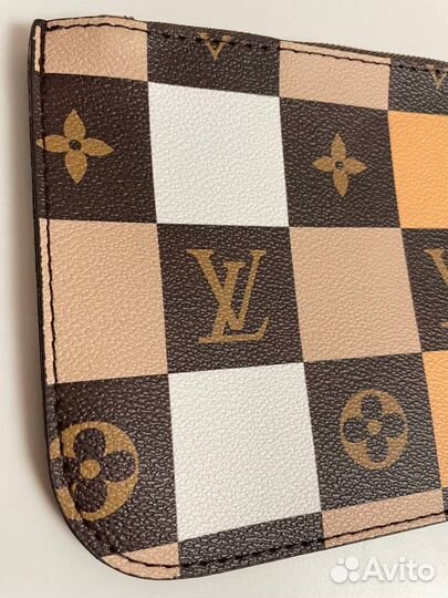 Косметичка Louis Vuitton