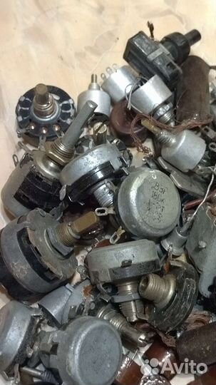 Радиодетали ссср.Резисторы переменные