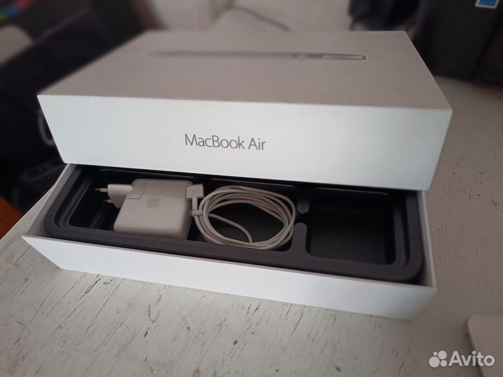 Apple MacBook Air 11 2015