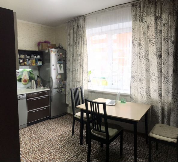 3-к. квартира, 79,8 м², 2/17 эт.
