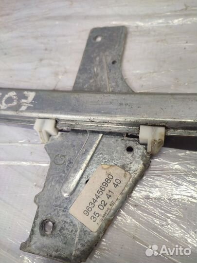 Стеклоподъёмник передний левый Peugeot 307