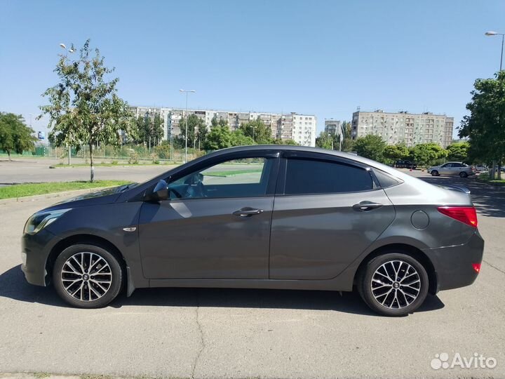 Hyundai Solaris 1.4 AT, 2016, 316 000 км