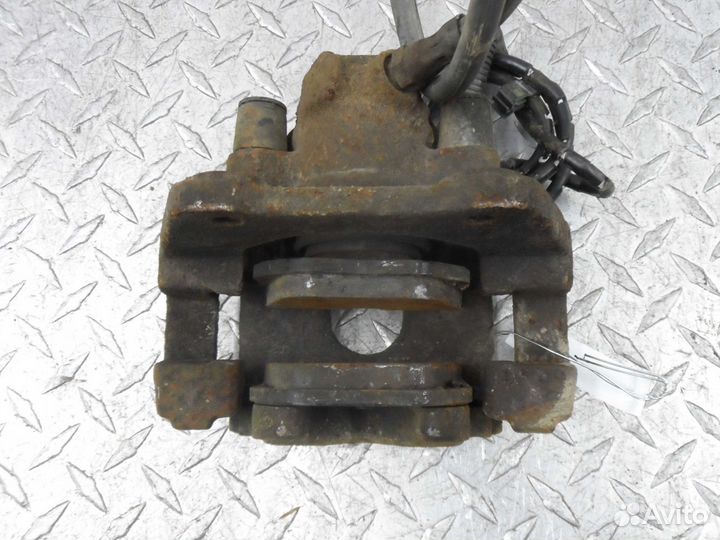 Суппорт задний правый BMW X3 E83