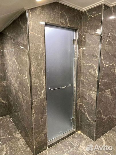 Стеклянная дверь на заказ от 3 дней