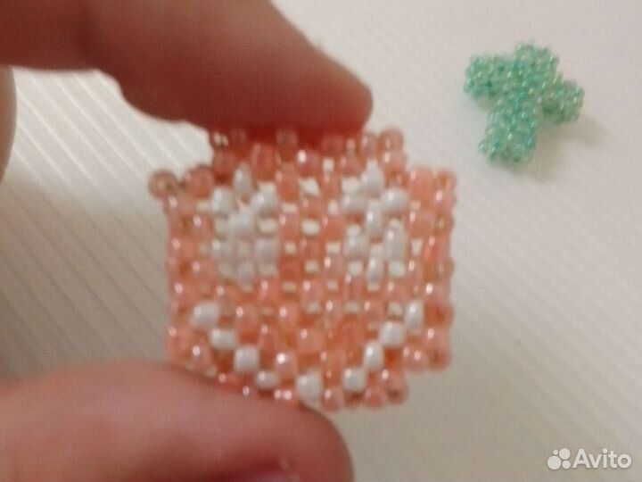 Фигурки из бисера