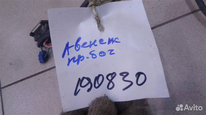 Проводка крышки багажника Toyota Avensis 1 1997-2