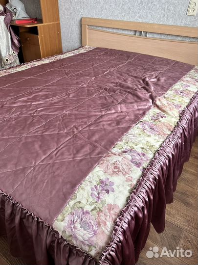 Шторы и покрывало