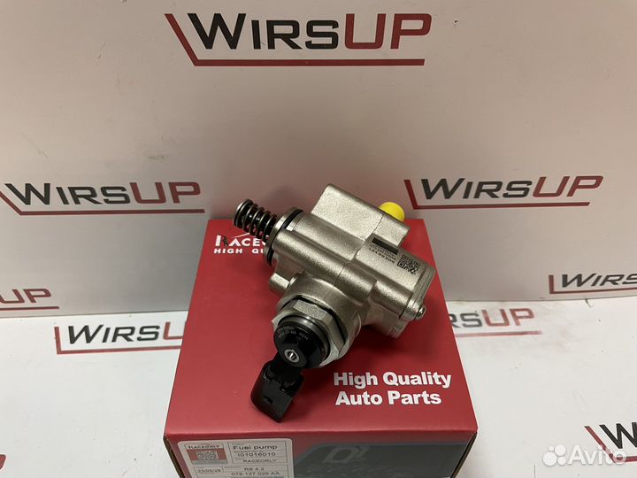 Топливный насос Audi R8 4.2 V8 079127026AA