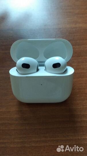 Наушники Apple AirPods 2