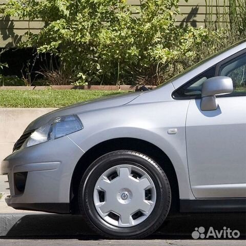 Крыло переднее левое в цвет Nissan Tiida C11