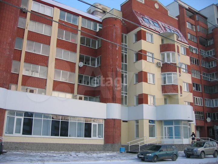 Продам офисное помещение, 847.6 м²