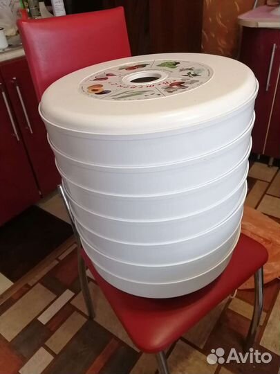 Сушилка для овощей и фруктов ветерок 2