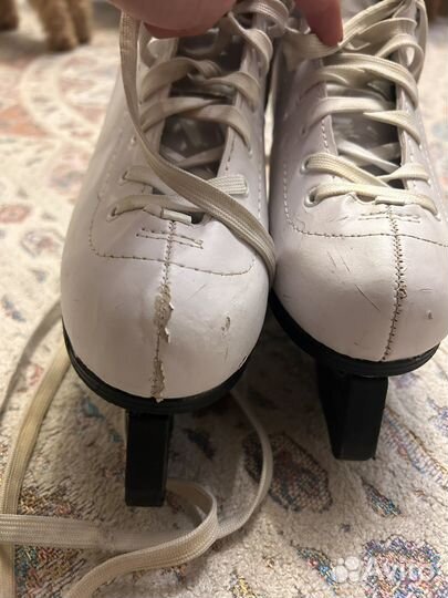 Коньки фигурные