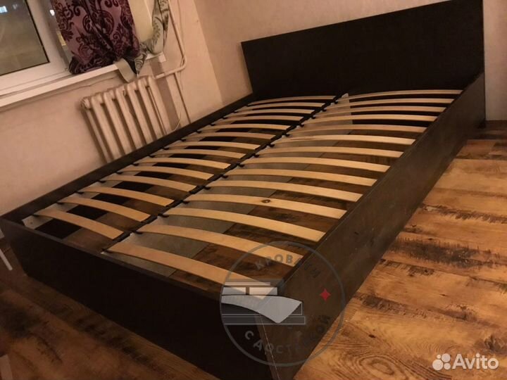 Кровать двуспальная