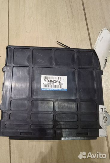 Блок управления двигателем Mitsubishi MD362642
