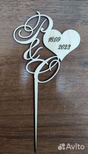 Топпер для свадебного торта