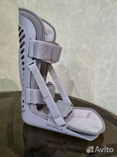 Триверс Тутор на стопу