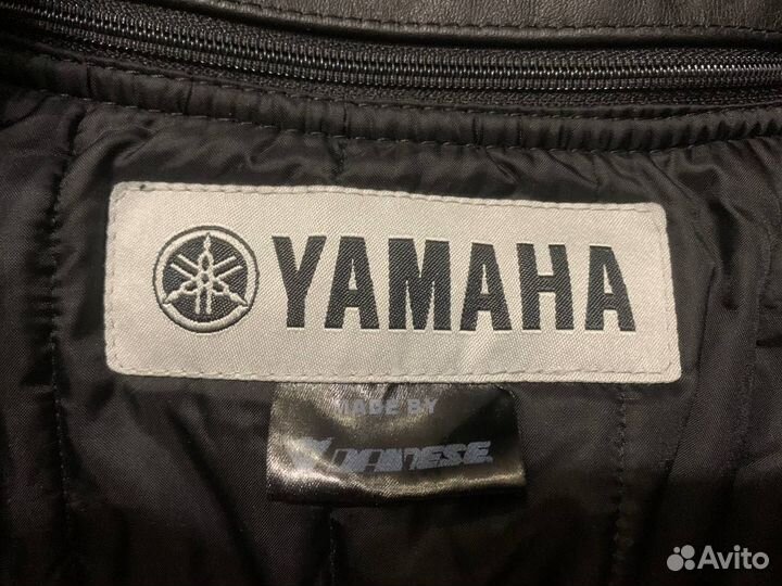 Продам новую мотоциклетную куртку Dainese Yamaha