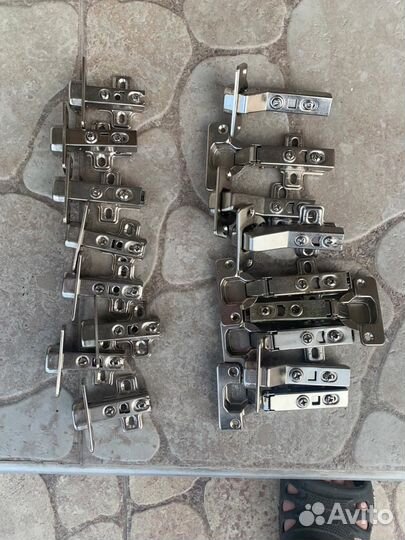 Петли мебельные