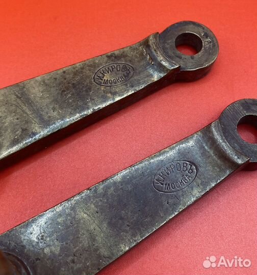 Дореволюционная фурнитура, оконные кремоны Кировъ