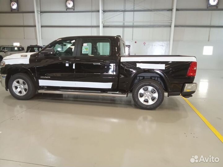 RAM 1500 5.7 AT, 2023