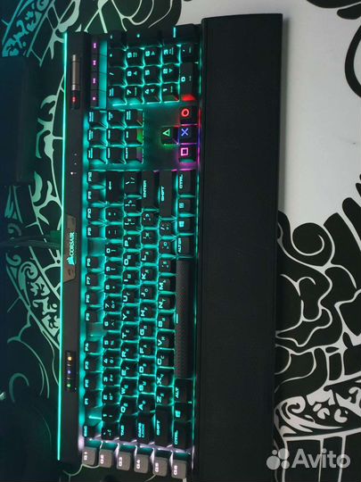 Механическая клавиатура Corsair k95 platinum