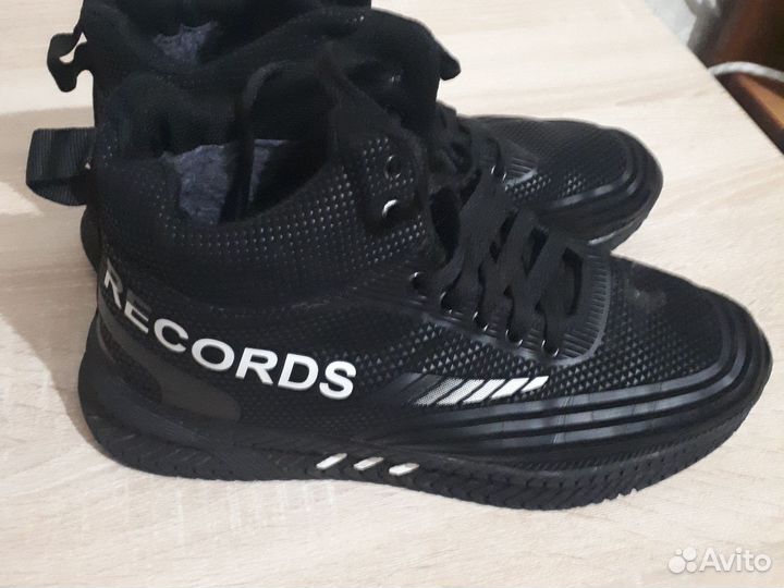 Кроссовки зимние на мальчика