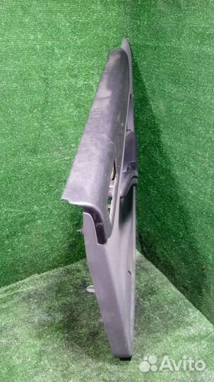 Обшивка двери задней правой Ford Focus