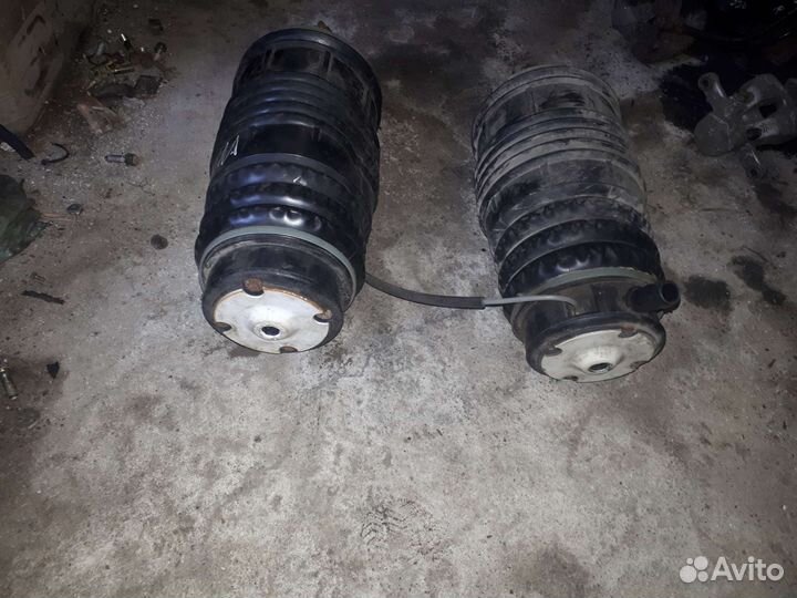 Пневмобаллон задний Mercedes w211 w219